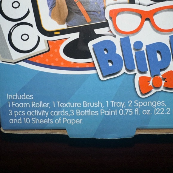 NIB | Blippi painting set and Blippi sand dig kit l | 2 items - Picture 2 of 8